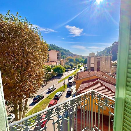 Menton: Superbe Appartement Exteriör bild