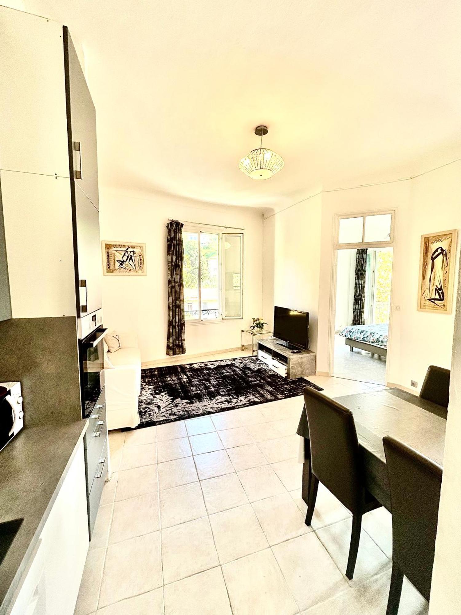 Menton: Superbe Appartement Exteriör bild