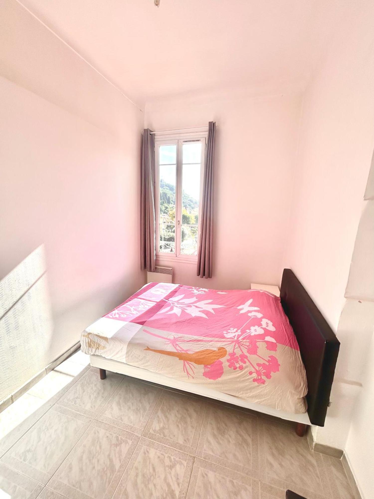 Menton: Superbe Appartement Exteriör bild